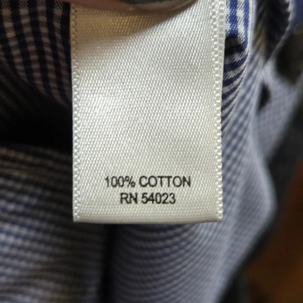 Banana Republic brand banana